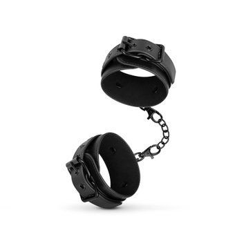 Наручники Bedroom Fantasies: Faux Leather Handcuffs One Size, черные фото и описание