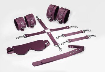 Набір Feral Feelings BDSM Kit 5 Burgundy, наручники, поножі, хрестовина, маска, падл фото і опис