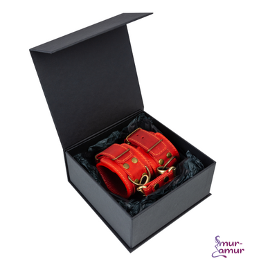 Премиум наручники LOVECRAFT красные, натуральная кожа, в подарочной упаковке фото и описание