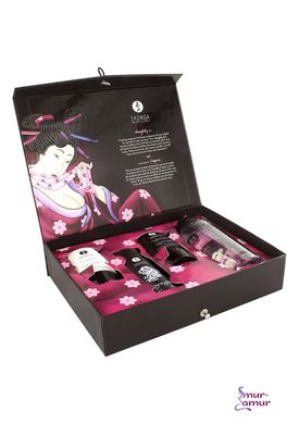 Подарочный набор Shunga NAUGHTY Cosmetic Kit: смазка и стимулирующие средства для него и для нее фото и описание