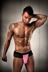 Чоловічі трусики з рожевим гульфіком Passion 007 THONG pink S/M - Passion фото і опис