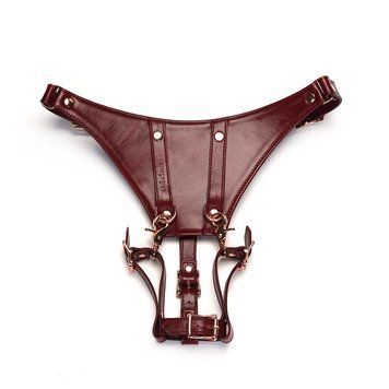 Кожаные трусики для вибратора Liebe Seele Wine Red Forced Orgasm Strop, полностью регулируемые фото и описание
