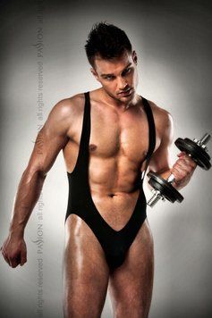 Чоловічий боді з дуже глибоким декольте Passion 011 BODY black XXL/XXXL фото і опис
