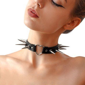 Чокер Серце з великими шипами, із натуральної шкіри Art of Sex - Crystal, колір Чорний фото і опис