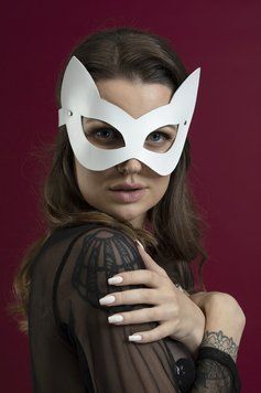 Маска кішечки Feral Feelings - Kitten Mask, натуральна шкіра, біла фото і опис